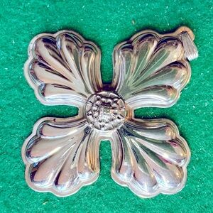 Reed & Barton 1999 Sterling Christmas Cross